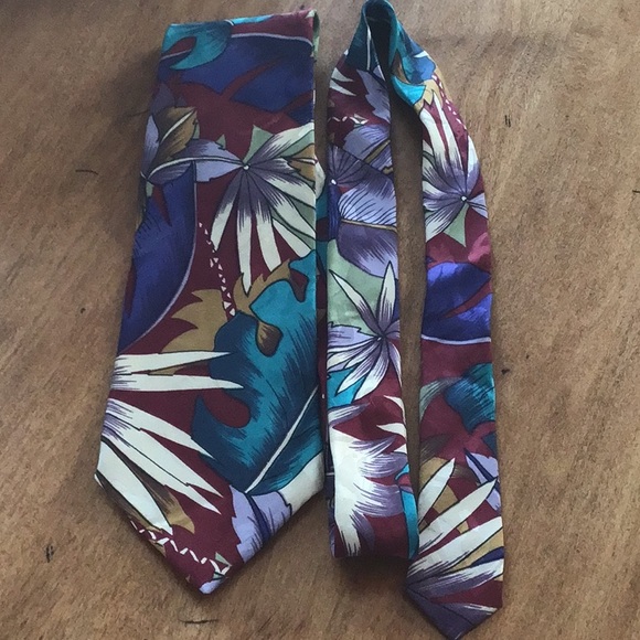 Spencer & Noble Tie - Picture 1 of 8